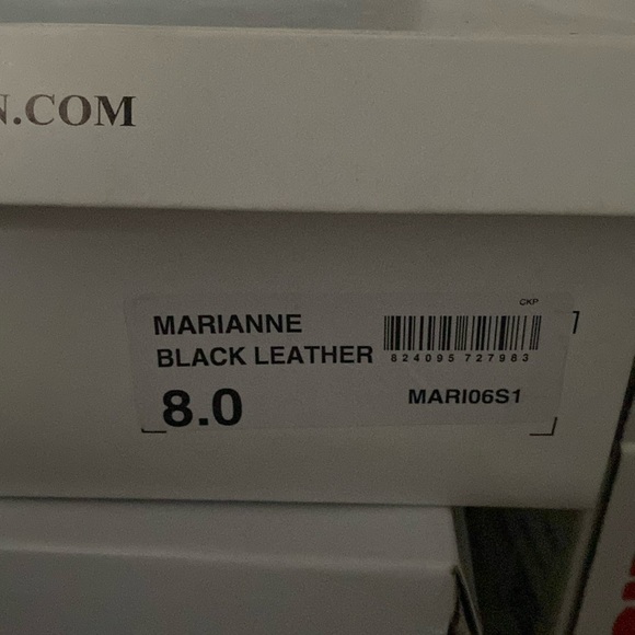 Steve madden Boots never worn - Picture 2 of 3